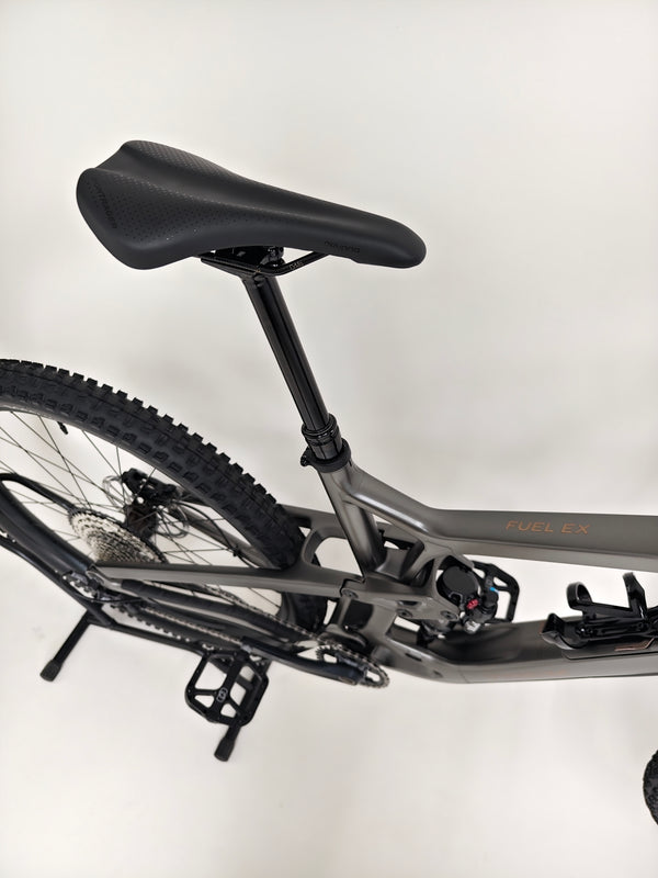 TREK Fuel EX 9.7 Gen 6 2023 CARBON/ XL / FOX / RRP: £4,175.00 / LIKE NEW!