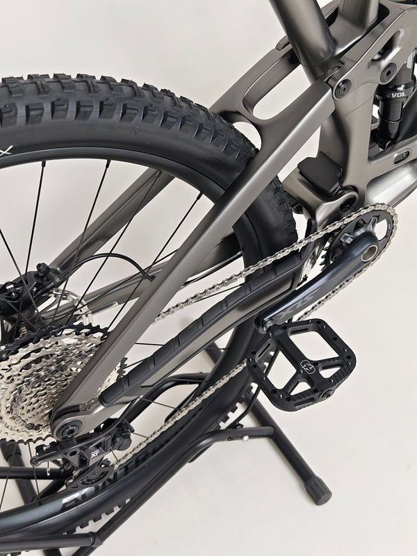 TREK Fuel EX 9.7 Gen 6 2023 CARBON/ XL / FOX / RRP: £4,175.00 / LIKE NEW!