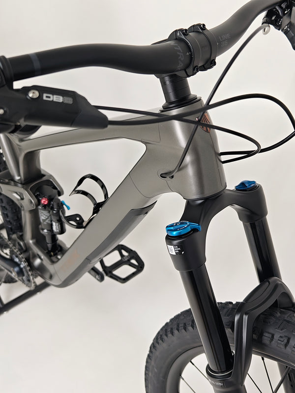 TREK Fuel EX 9.7 Gen 6 2023 CARBON/ XL / FOX / RRP: £4,175.00 / LIKE NEW!