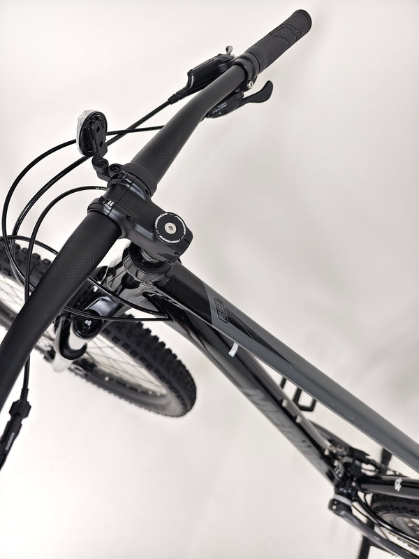 Merida Big Trail 500 Mountain Bike / LARGE / RRP: £1,400.00/ Very Good Condition