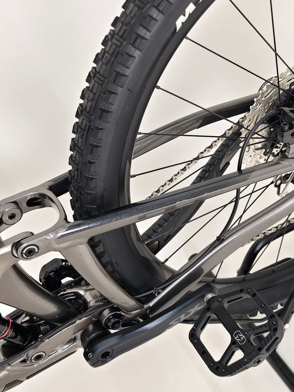 Giant Reign 29 2022 / MEDIUM / RRP: £2,999.00 / Very Good Condition