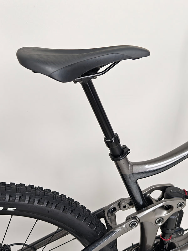 Giant Reign 29 2022 / MEDIUM / RRP: £2,999.00 / Very Good Condition