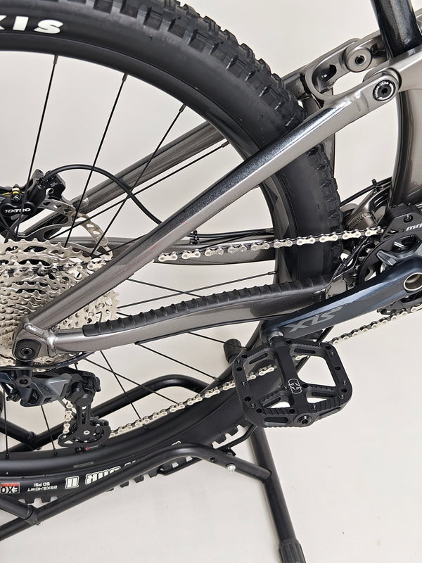 Giant Reign 29 2022 / MEDIUM / RRP: £2,999.00 / Very Good Condition