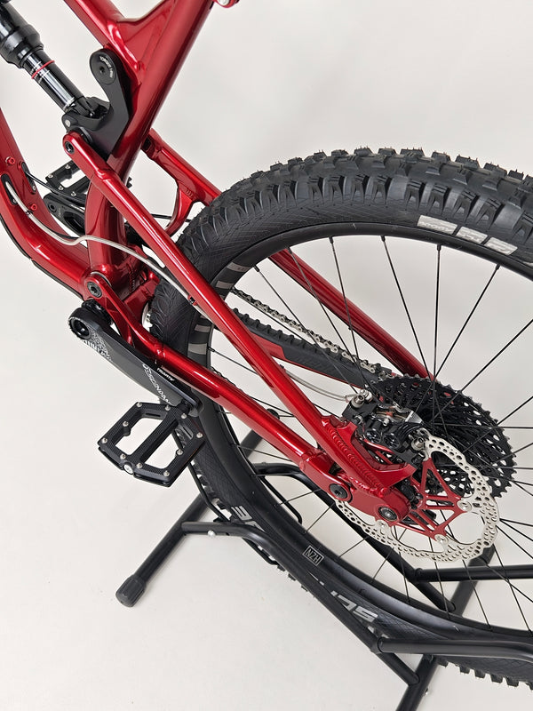 Nukeproof Mega 290 Pro 2022 / HOPE Brakeset/ LARGE / RRP: £3,699.99 / Very Good Condition