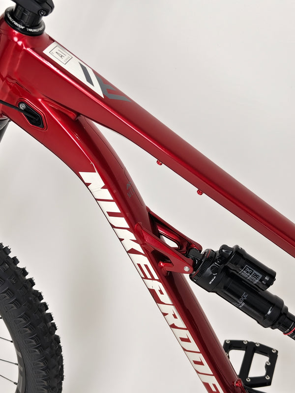 Nukeproof Mega 290 Pro 2022 / HOPE Brakeset/ LARGE / RRP: £3,699.99 / Very Good Condition