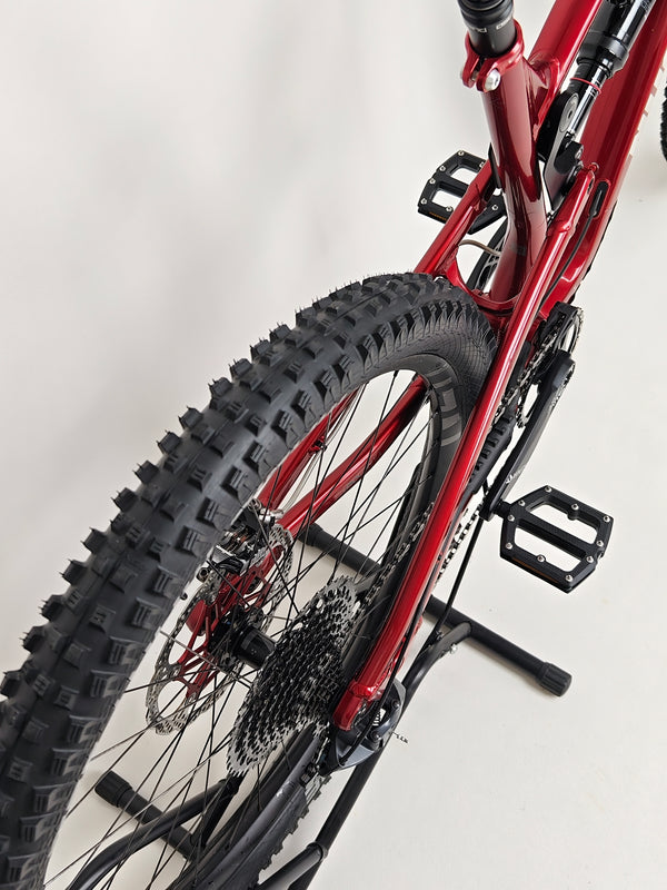 Nukeproof Mega 290 Pro 2022 / HOPE Brakeset/ LARGE / RRP: £3,699.99 / Very Good Condition