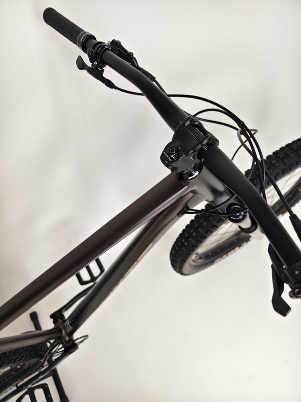 Whyte 901 V5 2023 / LARGE / RRP: £1,850.00 / Very Good Condition