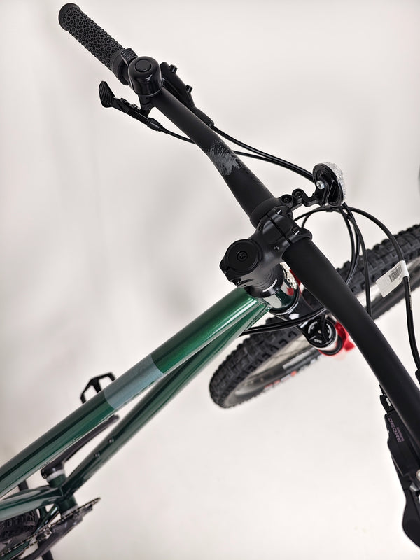 Voodoo LOCO 2025 / MEDIUM / RRP: £1250.00 / NEVER USED!