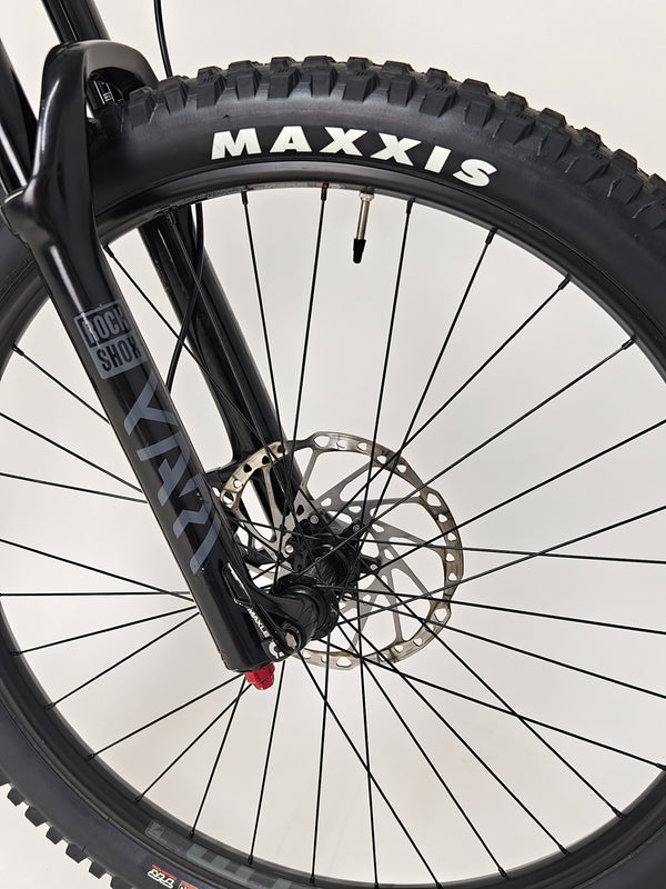 Kona Process 153 27.5 2022 / LARGE / RRP: £3,199.00 / Very Good Condition