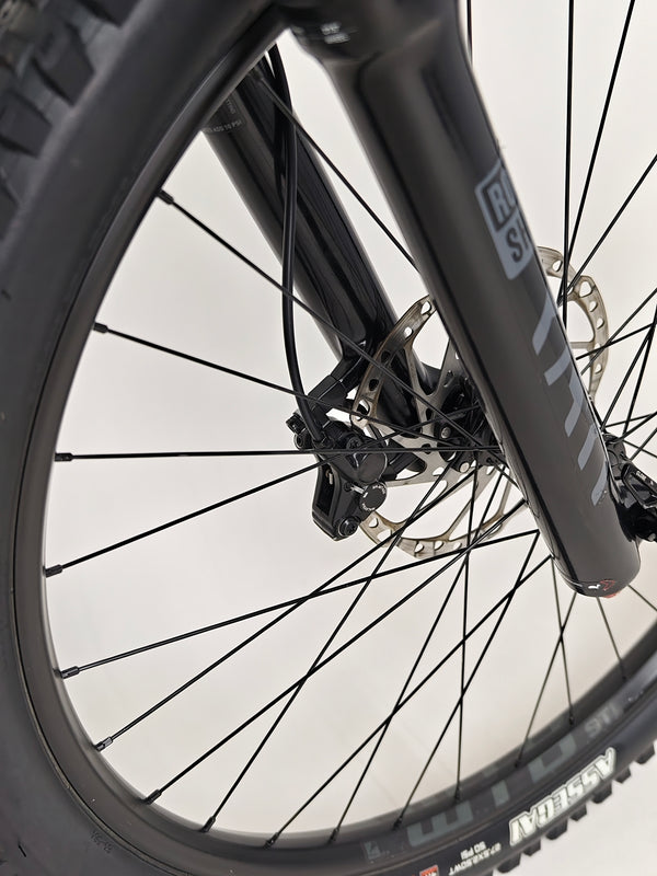 Kona Process 153 27.5 2022 / LARGE / RRP: £3,199.00 / Very Good Condition