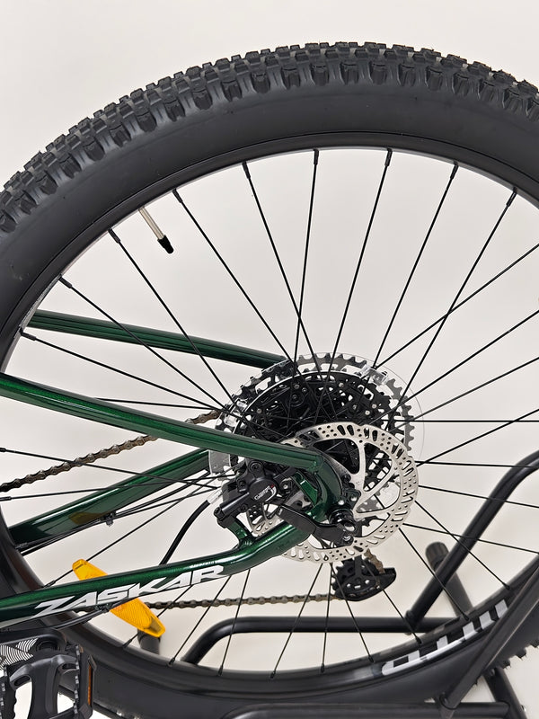 GT Zaskar LT ELITE 2024 / MEDIUM/ RRP: £1,400.00 / EXCELLENT CONDITION!