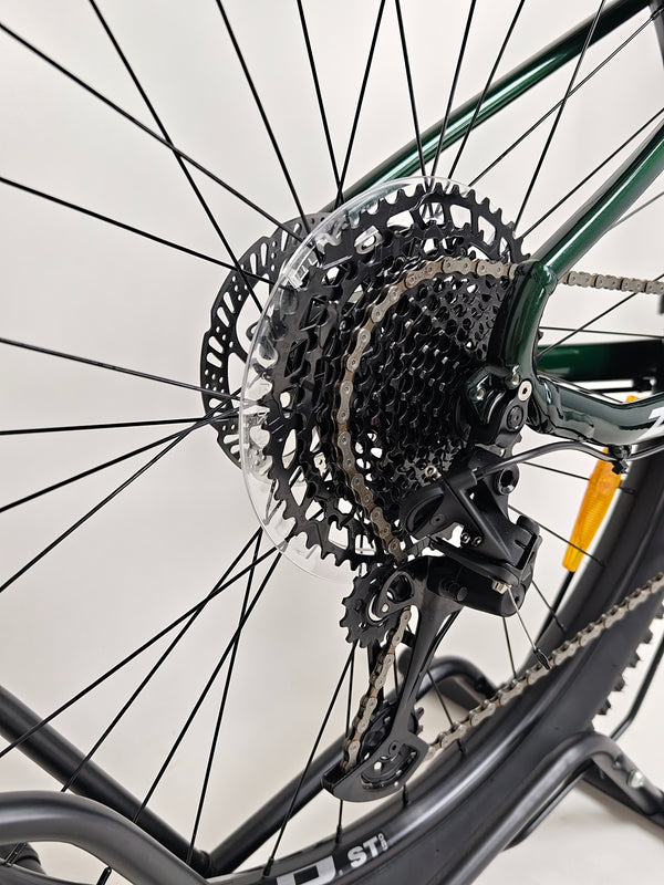 GT Zaskar LT ELITE 2024 / MEDIUM/ RRP: £1,400.00 / EXCELLENT CONDITION!