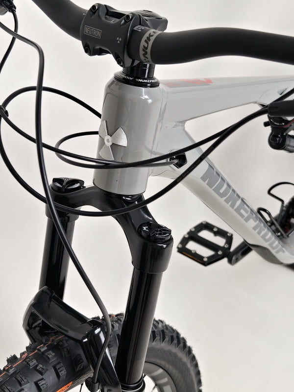 Nukeproof Reactor 275 Comp 2021 (UPGRADED) / LARGE / RRP: £2,999.99 / Very Good Condition