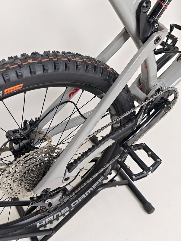 Nukeproof Reactor 275 Comp 2021 (UPGRADED) / LARGE / RRP: £2,999.99 / Very Good Condition