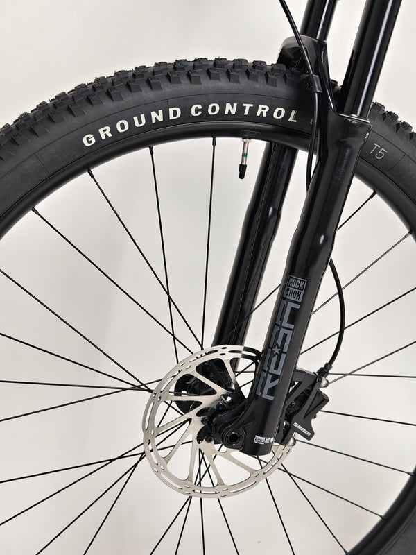 Specialized Epic EVO 29 2022 CARBON / LARGE / RRP: £4,500.00 / Excellent Condition!