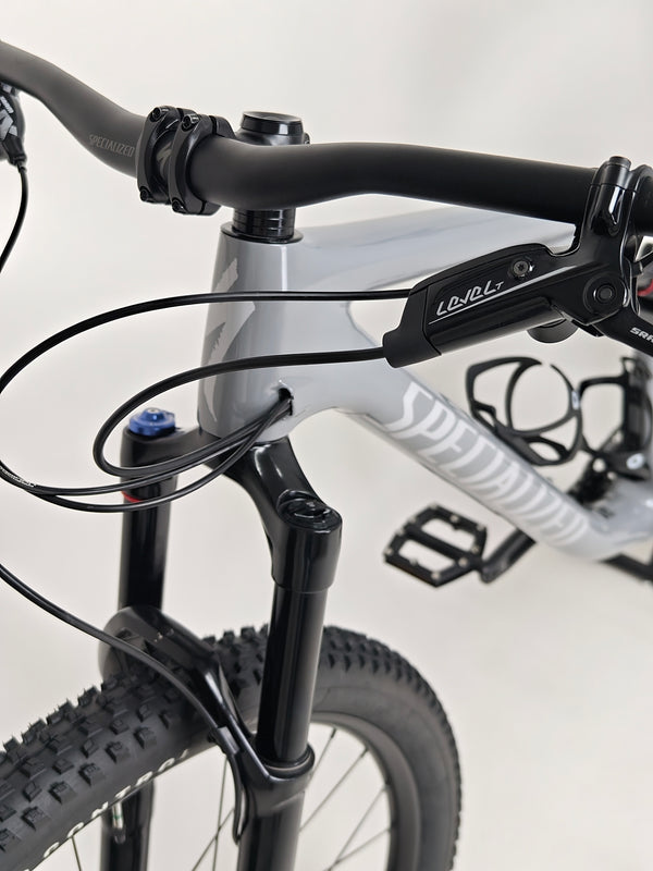 Specialized Epic EVO 29 2022 CARBON / LARGE / RRP: £4,500.00 / Excellent Condition!