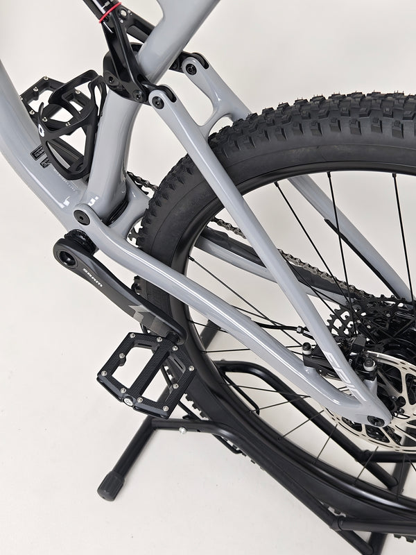 Specialized Epic EVO 29 2022 CARBON / LARGE / RRP: £4,500.00 / Excellent Condition!