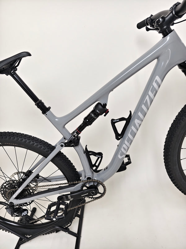 Specialized Epic EVO 29 2022 CARBON / LARGE / RRP: £4,500.00 / Excellent Condition!