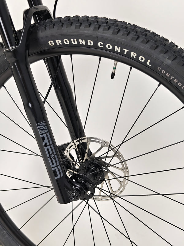 Specialized Epic EVO 29 2022 CARBON / LARGE / RRP: £4,500.00 / Excellent Condition!