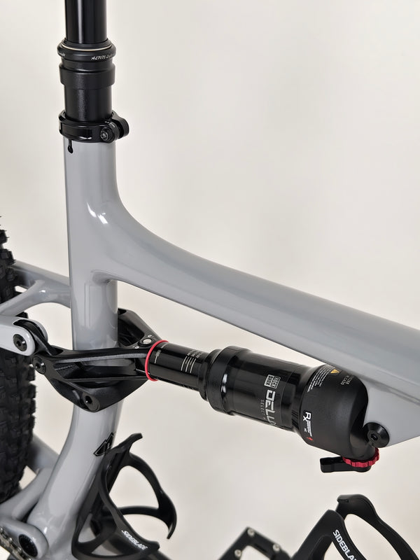 Specialized Epic EVO 29 2022 CARBON / LARGE / RRP: £4,500.00 / Excellent Condition!