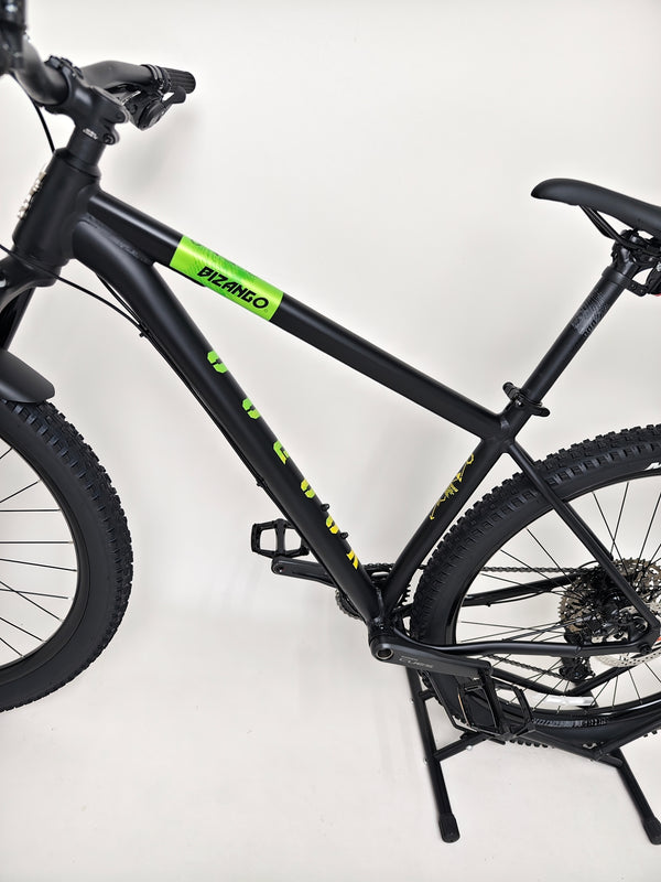 VooDoo Bizango 2025 / LARGE / RRP: £750.00 / Like NEW!