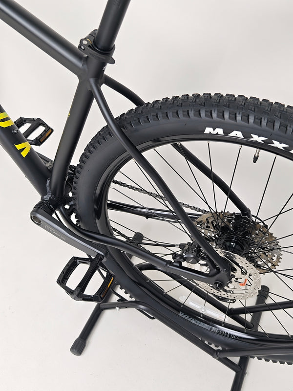 Close-up of VooDoo Bizango detailing its innovative suspension system.