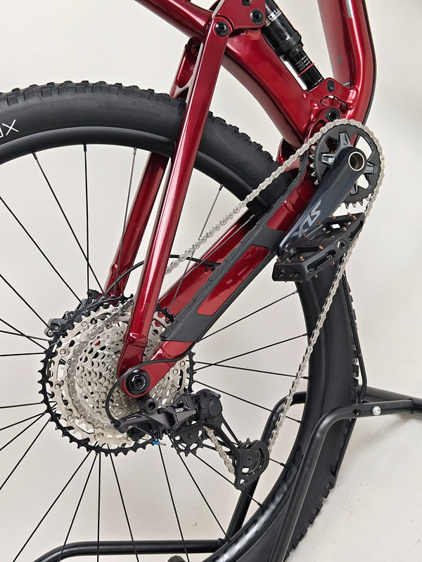 Trek Top Fuel 8 XT 2023 / LARGE / RockShox / Dropper / RRP: £3,250.00 / Very Good Condition