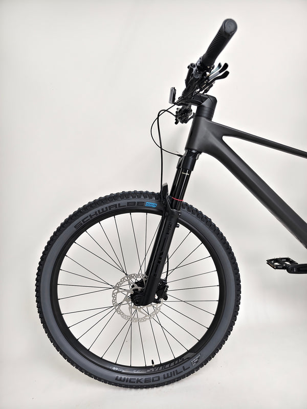 Scott SPARK 940 2024 Carbon Full Suspension / LARGE / RRP: £3,799.00 / Never Been Used!