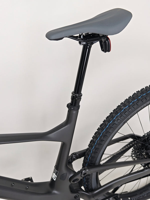 Scott SPARK 940 2024 Carbon Full Suspension / LARGE / RRP: £3,799.00 / Never Been Used!