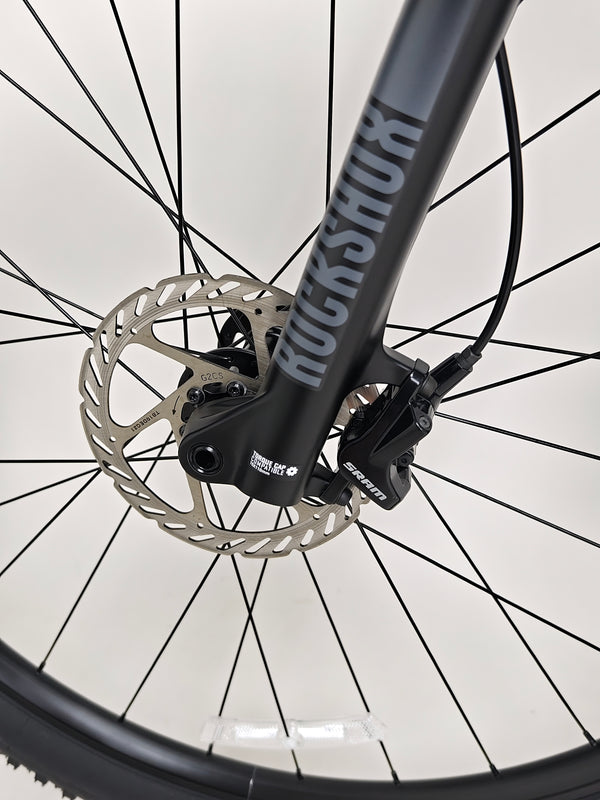 Specialized Chisel Hardtail 2025 / MEDIUM / RRP: £2,000.00 / Used only ONCE!