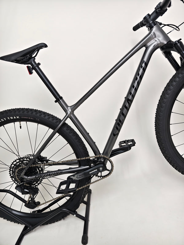 Specialized Chisel Hardtail 2025 / MEDIUM / RRP: £2,000.00 / Used only ONCE!