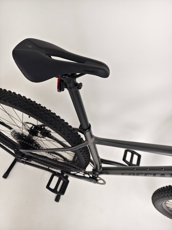 Specialized Chisel Hardtail 2025 / MEDIUM / RRP: £2,000.00 / Used only ONCE!