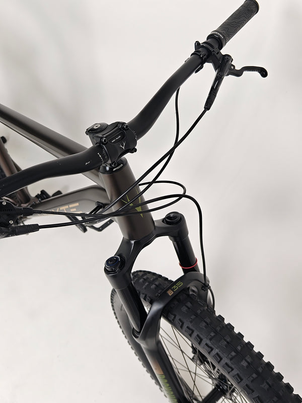 Whyte 901 V5 2023 / LARGE / RockShox / RRP: £1,850.00 / Very Good Condition