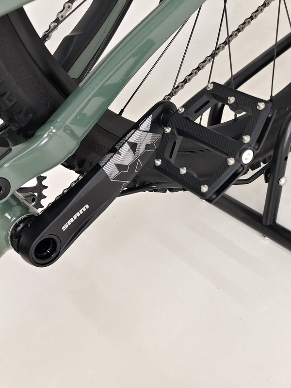 Specialized Stumpjumper Comp Alloy 2021 / LARGE / FOX/ RRP: £2,950.00 / Very Good Condition