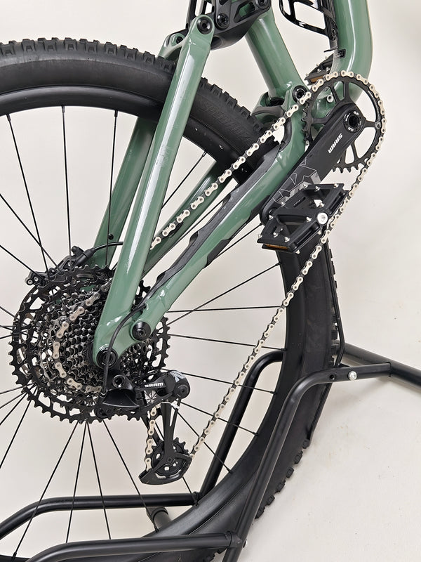 Specialized Stumpjumper Comp Alloy 2021 / LARGE / FOX/ RRP: £2,950.00 / Very Good Condition