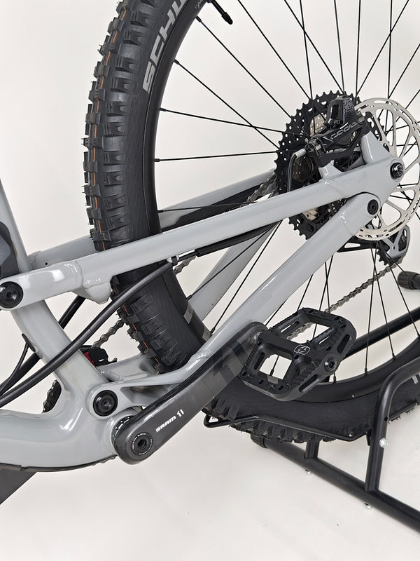 Nukeproof Mega 290 CARBON / LARGE / RRP: £5,499.00 / Very Good Condition