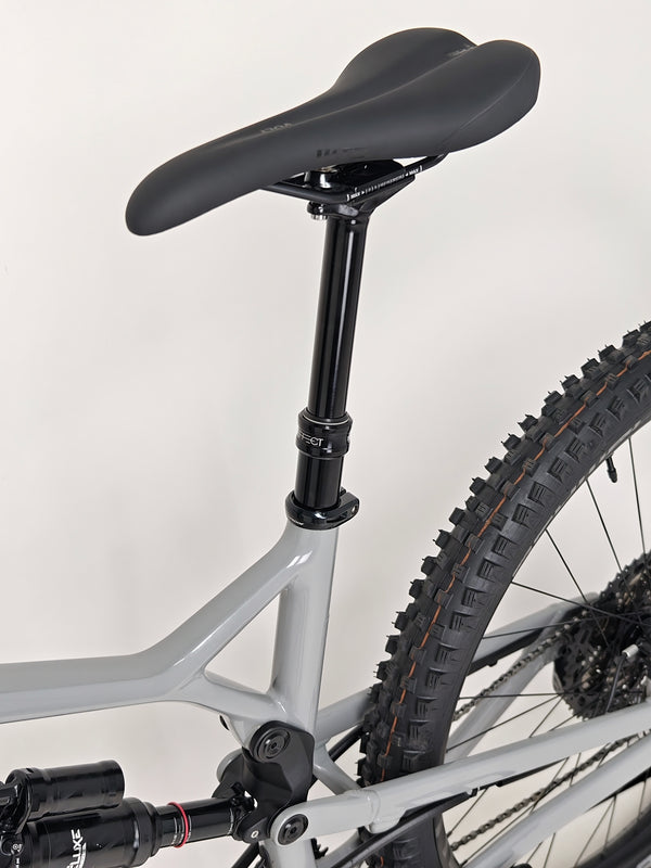 Nukeproof Mega 290 CARBON / LARGE / RRP: £5,499.00 / Very Good Condition