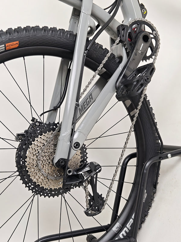 Nukeproof Mega 290 CARBON / LARGE / RRP: £5,499.00 / Very Good Condition