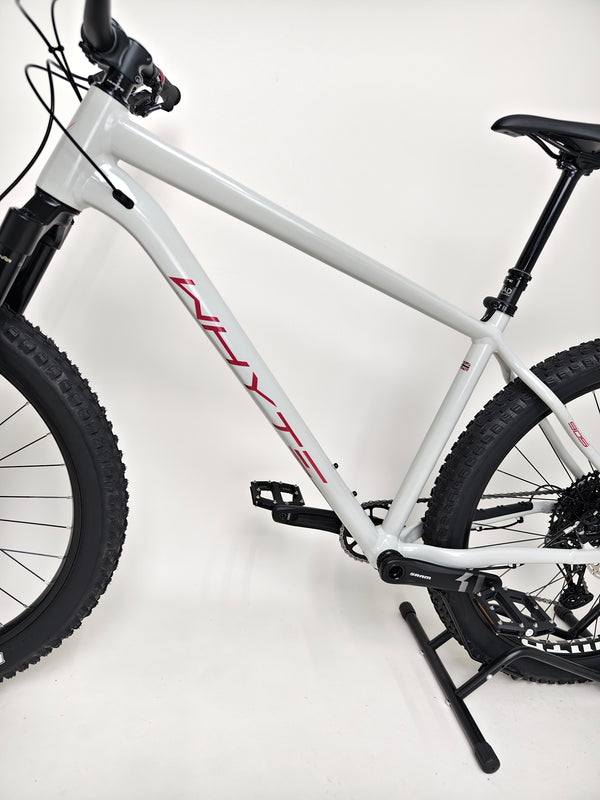 Whyte 905 V4 2022 / LARGE / RRP: £2,099.00 / Excellent Condition!