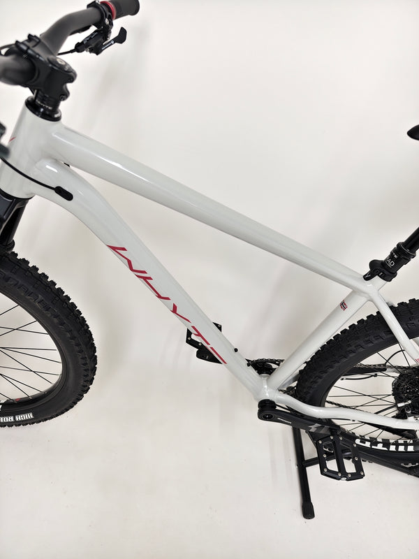 Whyte 905 V4 2022 / LARGE / RRP: £2,099.00 / Excellent Condition!