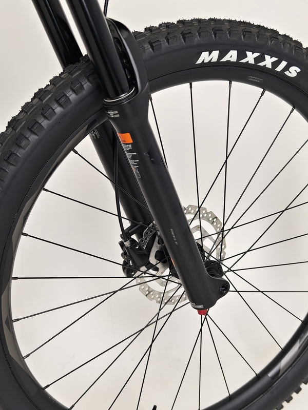 Giant Stance 29 2 2024 / LARGE / RRP: £1,999.00 / Tubeless / Excellent Condition