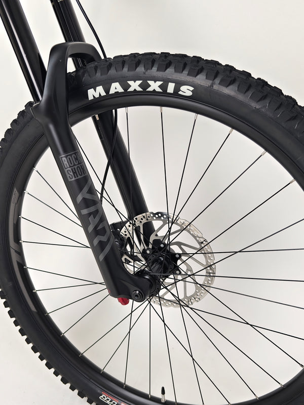 Close-up of the rear derailleurs on the Merida One-Sixty 500 2023 mountain bike showcasing its design.