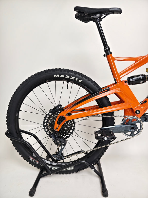 Orange ALPINE 6 RS 2022/ LARGE / ZEB + Cane Creek / RRP: £5,700.00 / Excellent Condition!