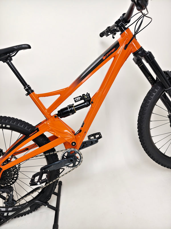 Orange ALPINE 6 RS 2022/ LARGE / ZEB + Cane Creek / RRP: £5,700.00 / Excellent Condition!