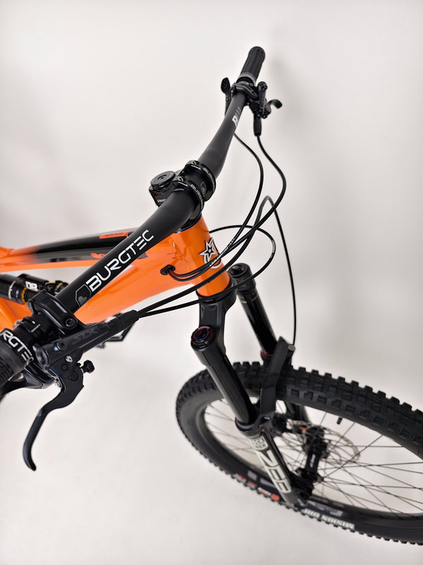 Orange ALPINE 6 RS 2022/ LARGE / ZEB + Cane Creek / RRP: £5,700.00 / Excellent Condition!