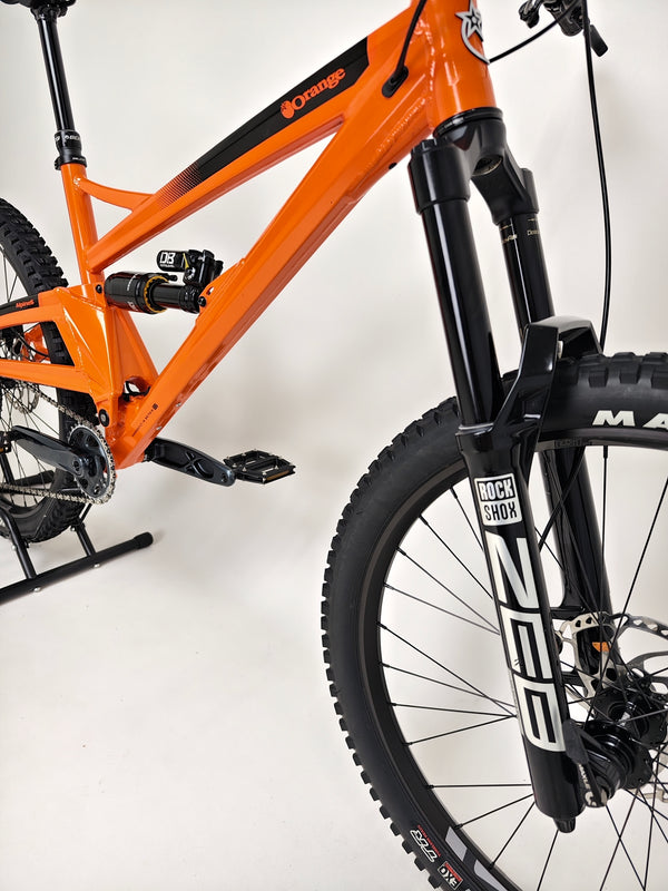 Orange ALPINE 6 RS 2022/ LARGE / ZEB + Cane Creek / RRP: £5,700.00 / Excellent Condition!