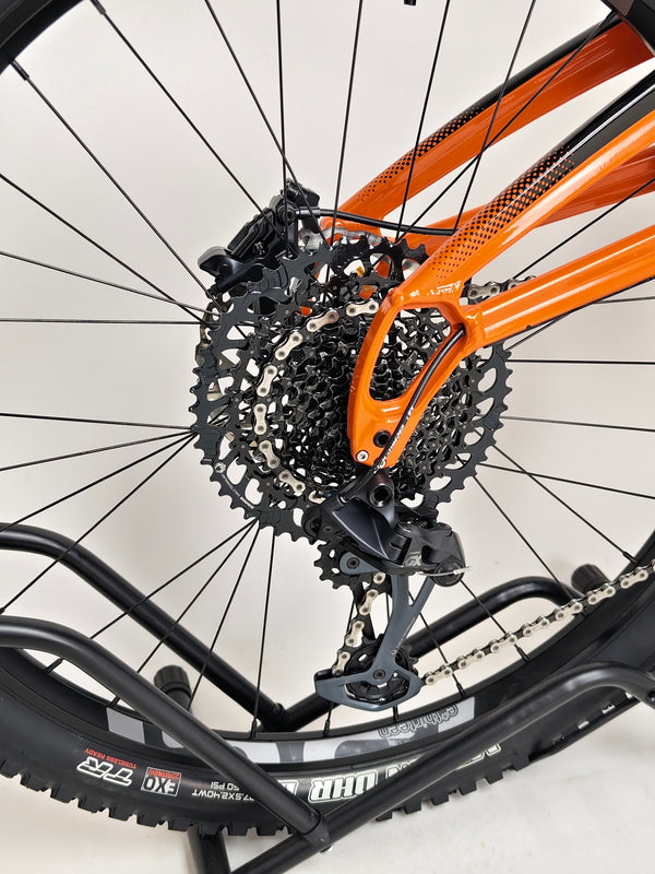 Orange ALPINE 6 RS 2022/ LARGE / ZEB + Cane Creek / RRP: £5,700.00 / Excellent Condition!