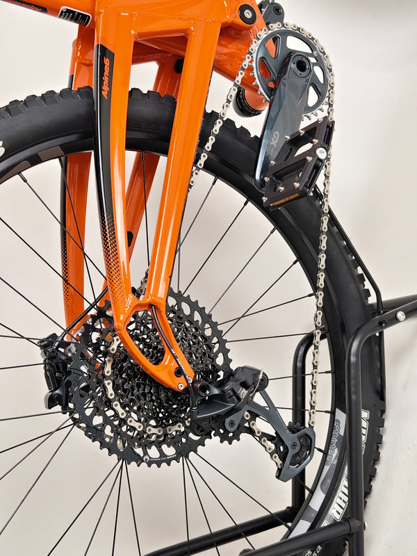 Orange ALPINE 6 RS 2022/ LARGE / ZEB + Cane Creek / RRP: £5,700.00 / Excellent Condition!