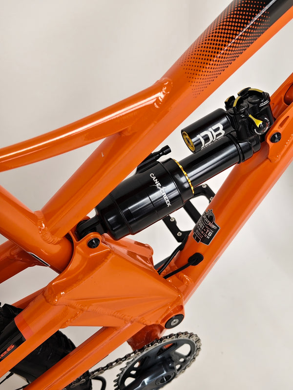 Orange ALPINE 6 RS 2022/ LARGE / ZEB + Cane Creek / RRP: £5,700.00 / Excellent Condition!