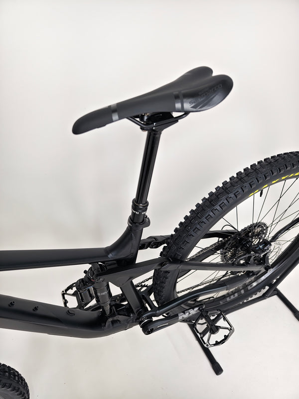 Image of Cube Stereo 170 SL 29 mountain bike 2021 showcasing the overall design and specifications.